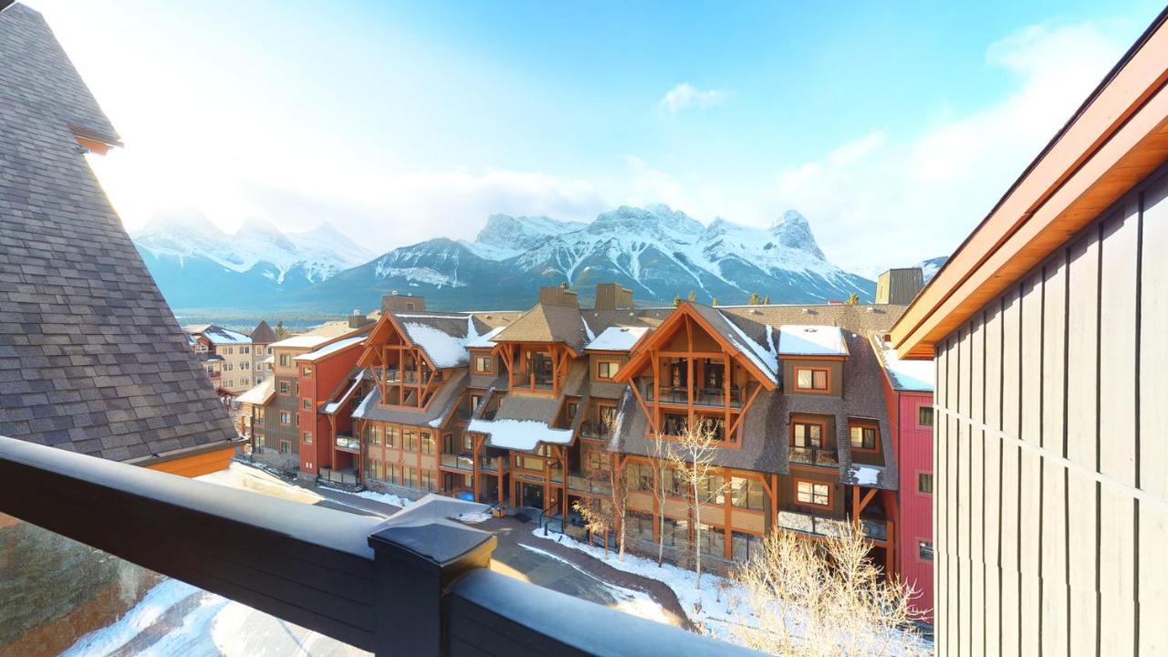 ホテル Spectacular Penthouse With Amazing Views, Indoor Pool And Hot Tub キャンモア エクステリア 写真