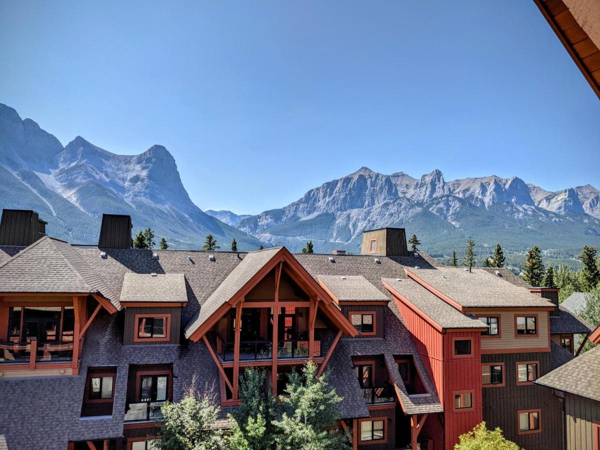 ホテル Spectacular Penthouse With Amazing Views, Indoor Pool And Hot Tub キャンモア エクステリア 写真
