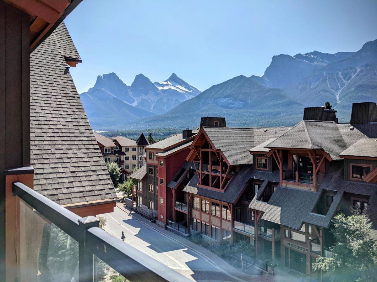 ホテル Spectacular Penthouse With Amazing Views, Indoor Pool And Hot Tub キャンモア エクステリア 写真