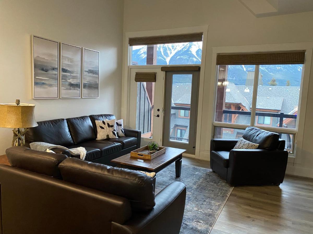 ホテル Spectacular Penthouse With Amazing Views, Indoor Pool And Hot Tub キャンモア エクステリア 写真